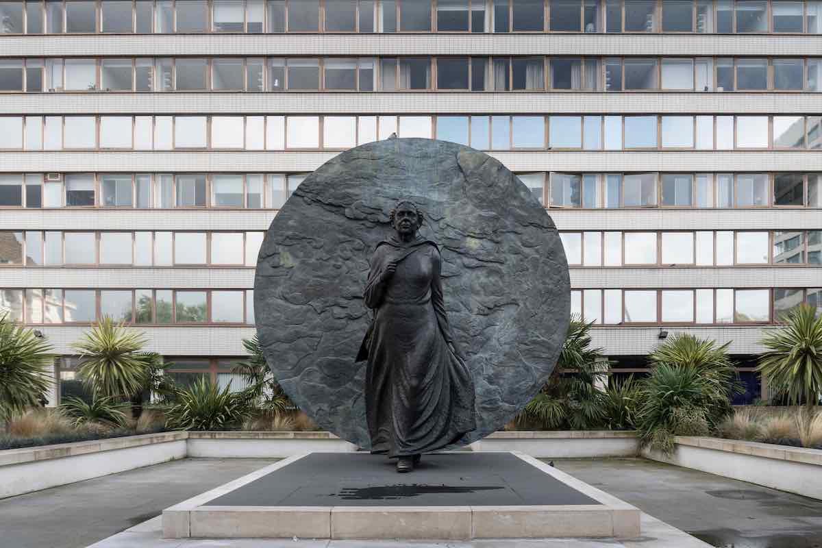 Statue of Mary Seacole in London.