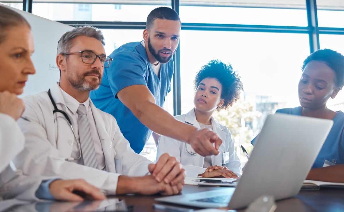 Group of professionals meeting in a medical office