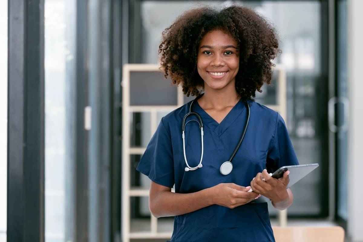 The 6 Best Stethoscopes for Nurses of 2023