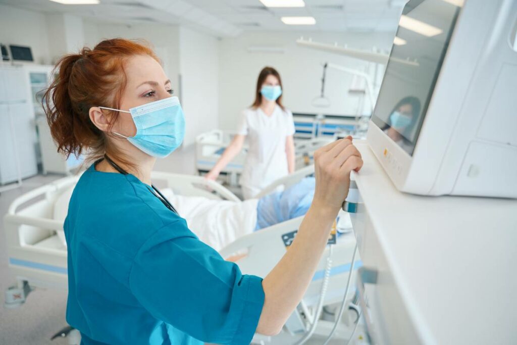 Critical Care Nurse Resume Writing - Critical Care Nurse Resume 1024x683