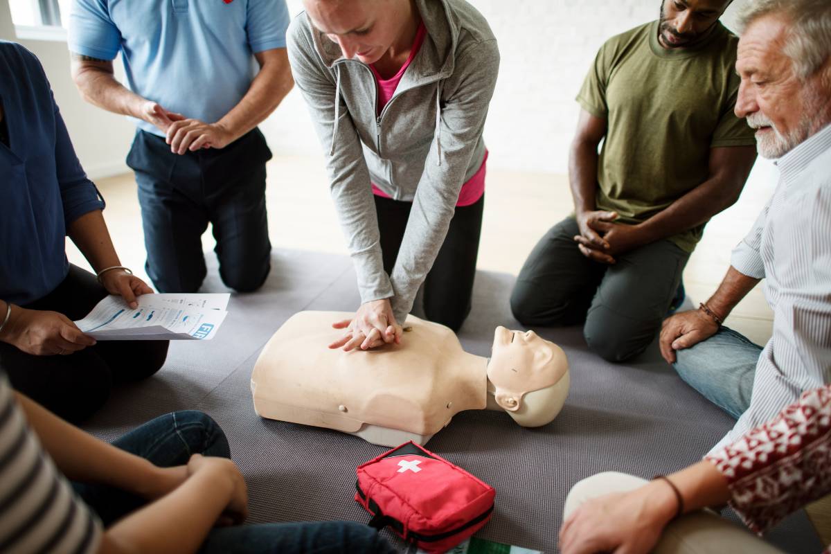 A group of healthcare professionals answers the question: What is a BLS certification?