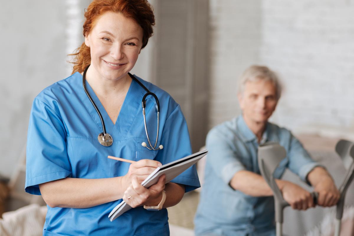 FNP Resume Example and Writing Tips